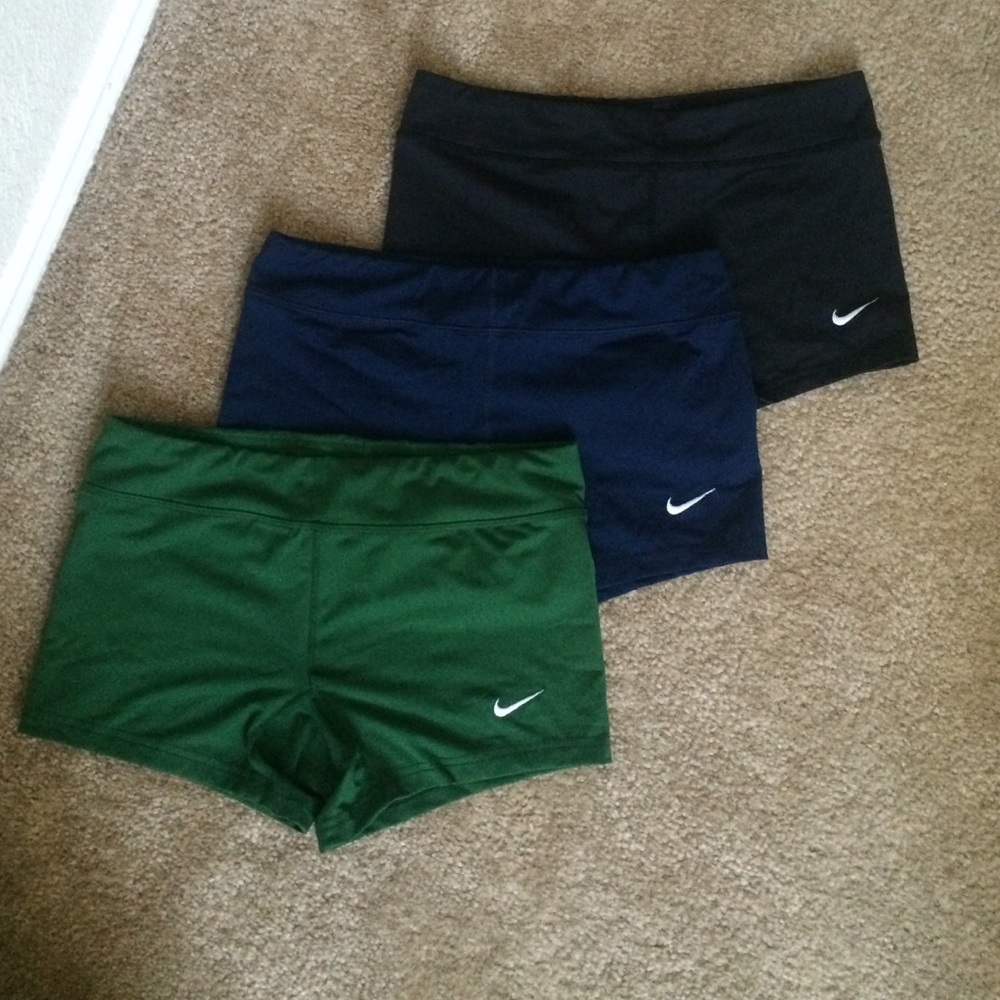 ❗️SALE❗️Set of 3 Nike Yoga spandex/hot shorts